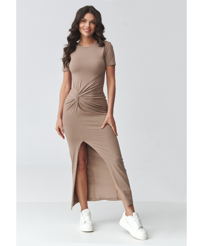 aptempta suknele su marszczeniem ir rozcięciem moka M931