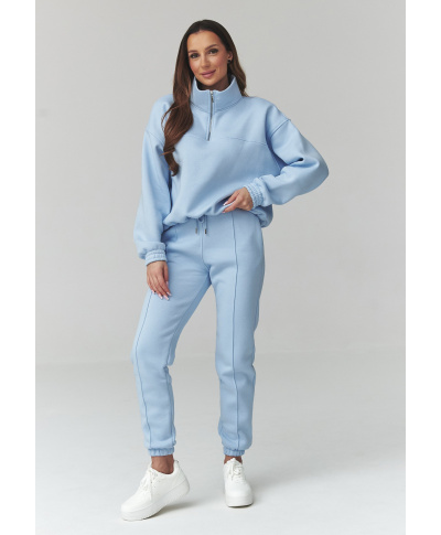 Moteriškas žydras sportinis kostiumas A13