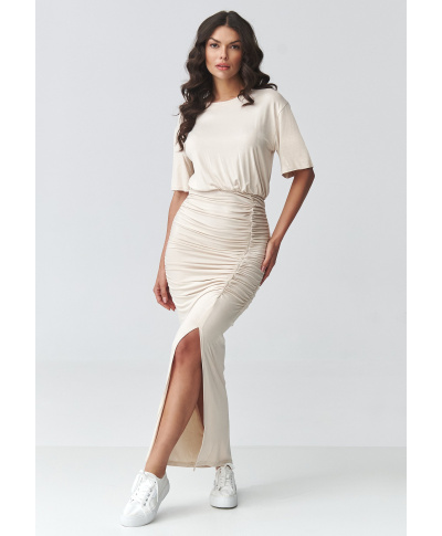 ilga suknele su marszczeniem ir rozcięciem sviesus beż M930