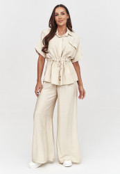Elegancki komplet damski z luźną bluzką i szerokimi spodniami jasny beż C54
