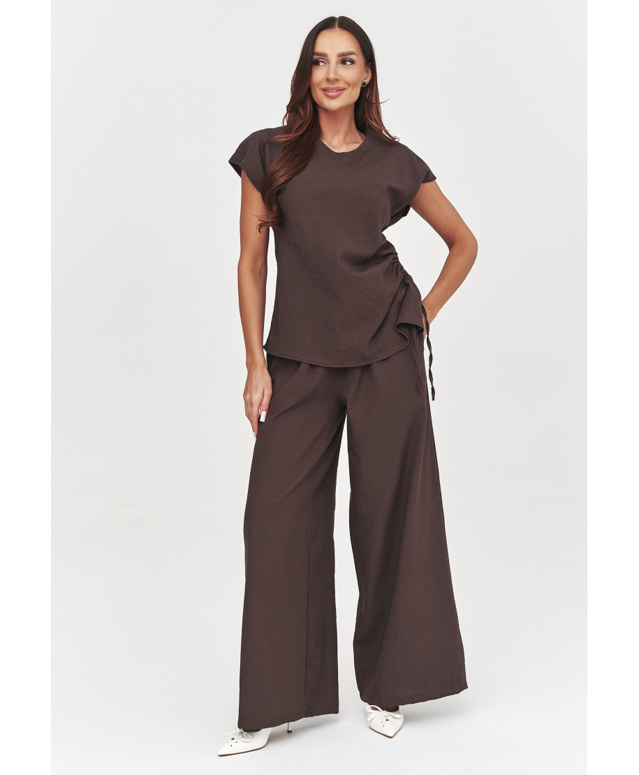 Elegancki komplet damski z paskiem czekoladowy C55