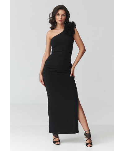 Elegancka sukienka wieczorowa maxi na jedno ramię z rozcięciem czarna M941