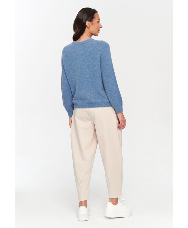 Miękki sweter damski z okrągłym dekoltem denim C80